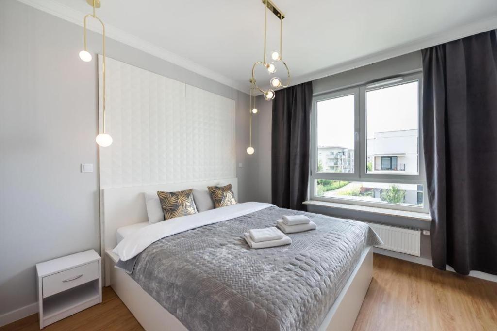 Golden Prestige With Parking In Bemowo Apartament